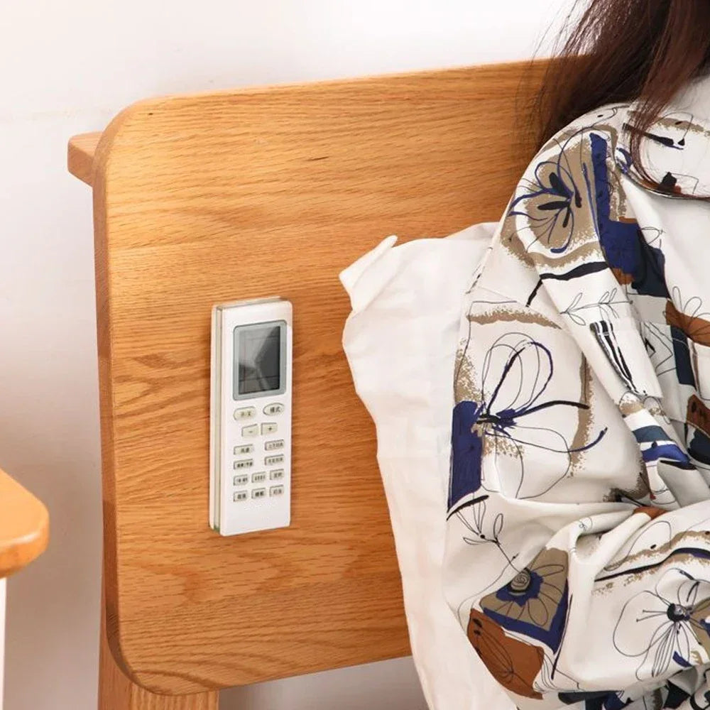 Magnetic Remote Control Holder – Wall-Mounted Anti-Lost Organizer